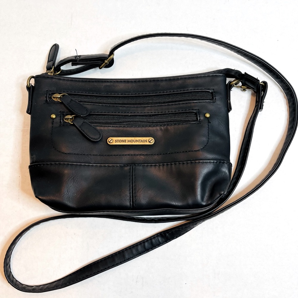 Stone Mountain “Made with Love” crossbody bag with removable cloth change purse.